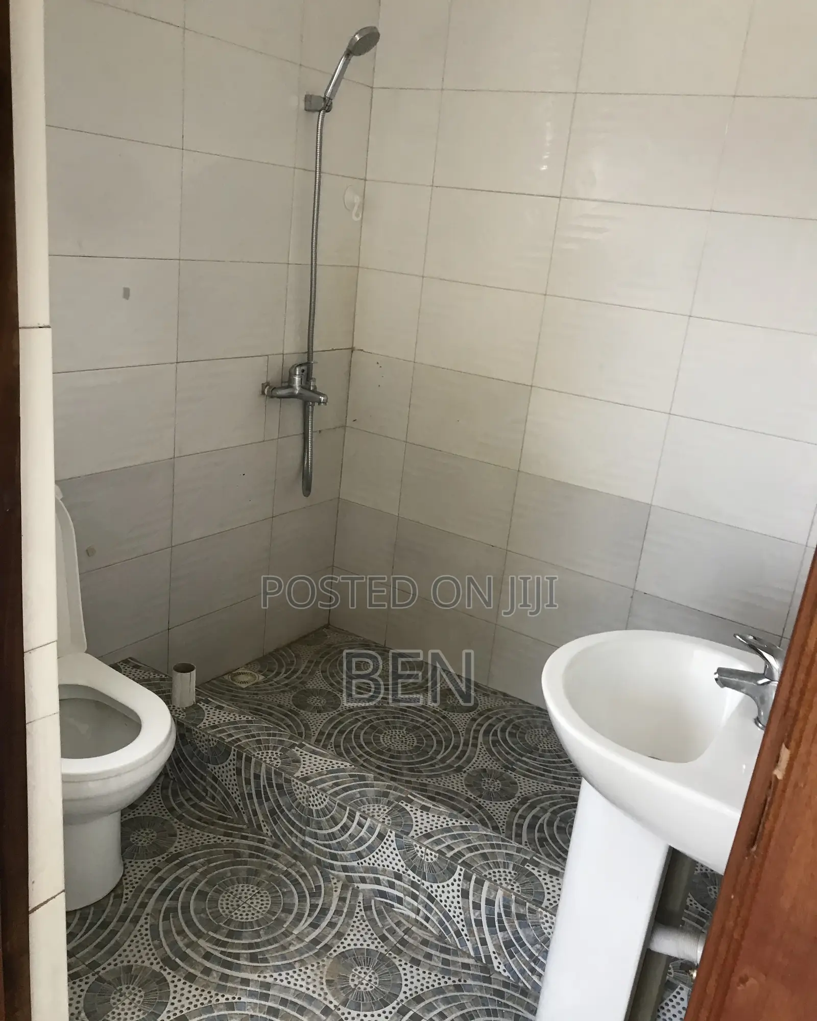2bdrm Apartment in Abelenkpe, Abelemkpe for rent