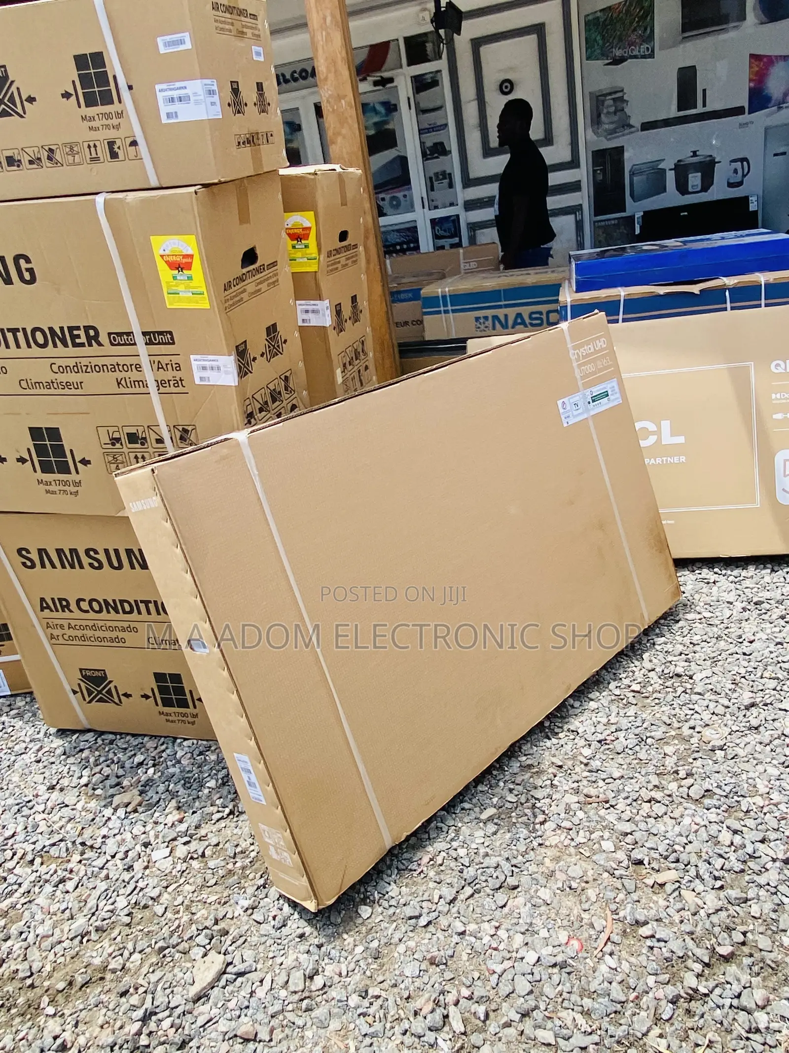 Sleek Design Samsung 65cu7000 65 Inch Crystal Uhd Tv.