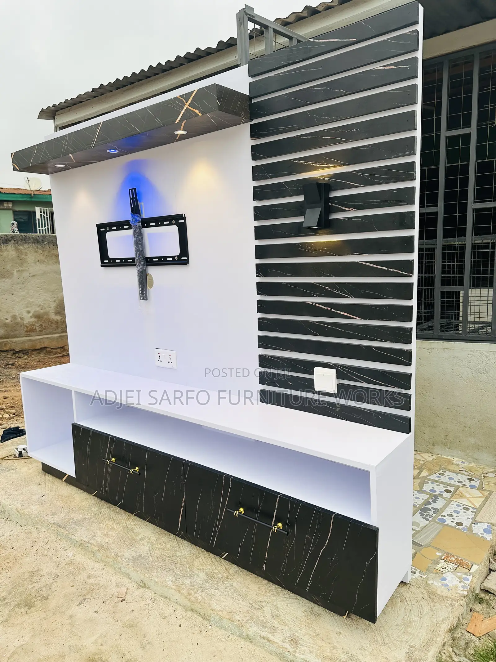 Original Led Tv Stand
