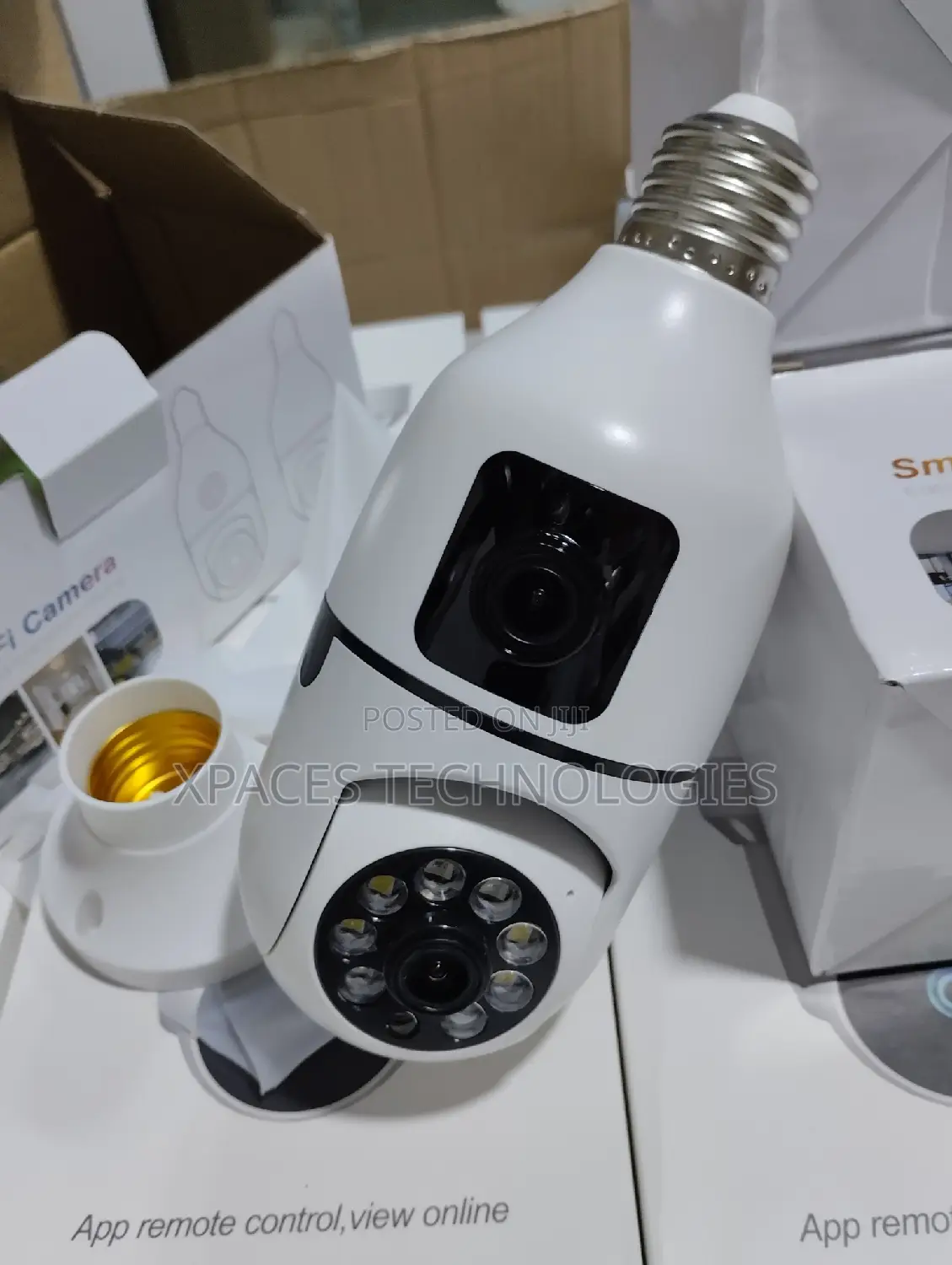 Wireless Smart Dual Lens PTZ Bulb Camera With Two Way Audio