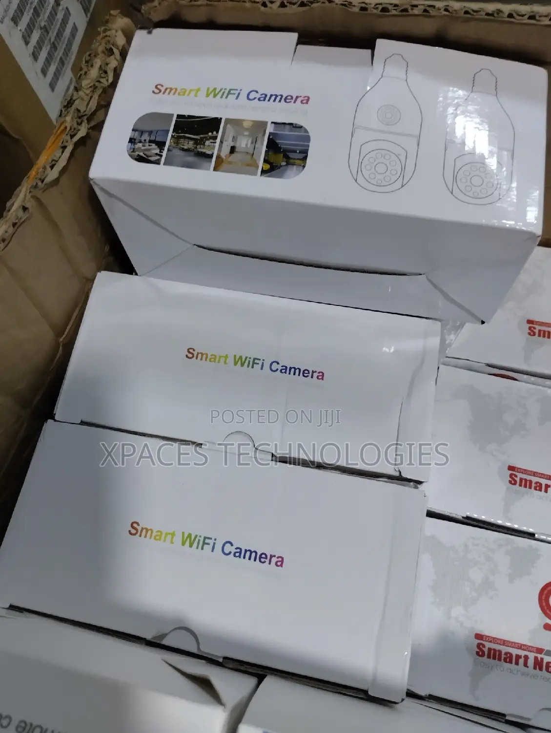 Wireless Smart Dual Lens PTZ Bulb Camera With Two Way Audio