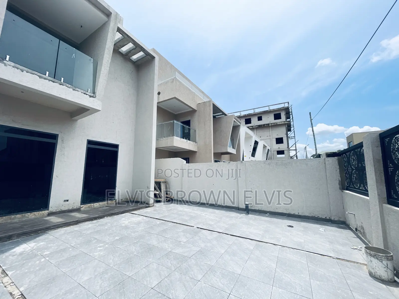 4bdrm Duplex in East Legon, Adjiriganor for sale