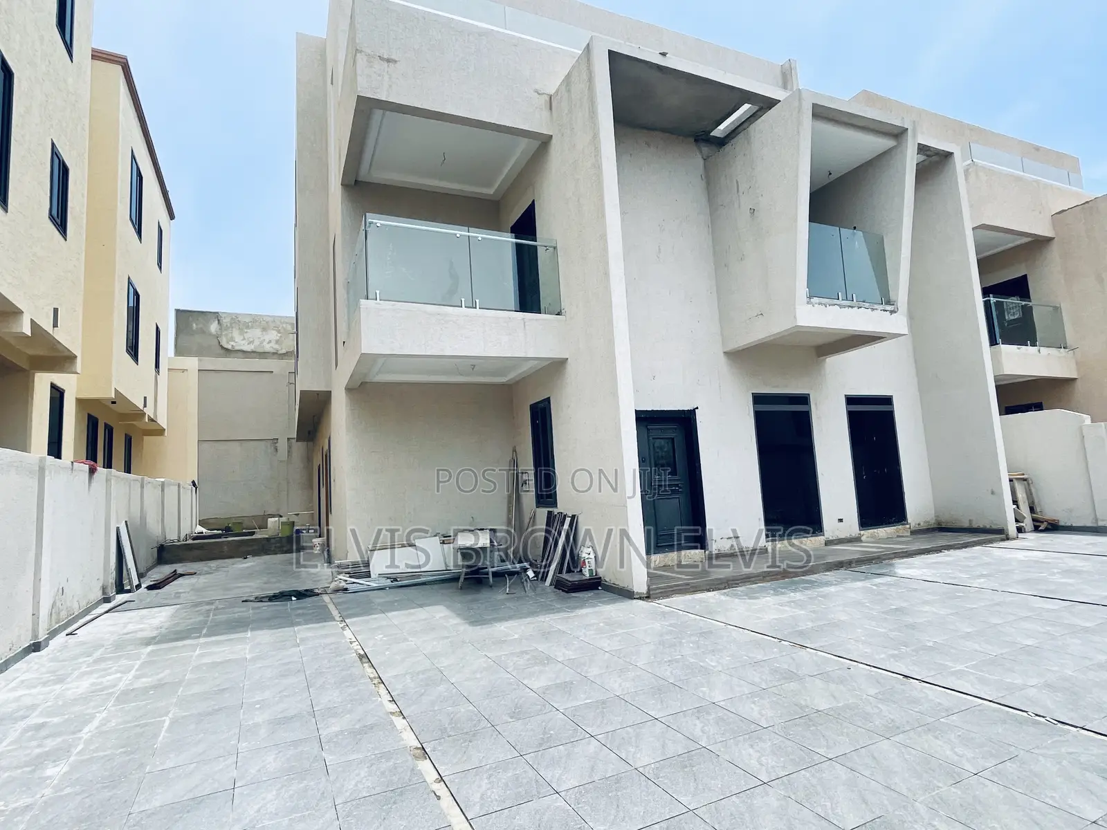 4bdrm Duplex in East Legon, Adjiriganor for sale