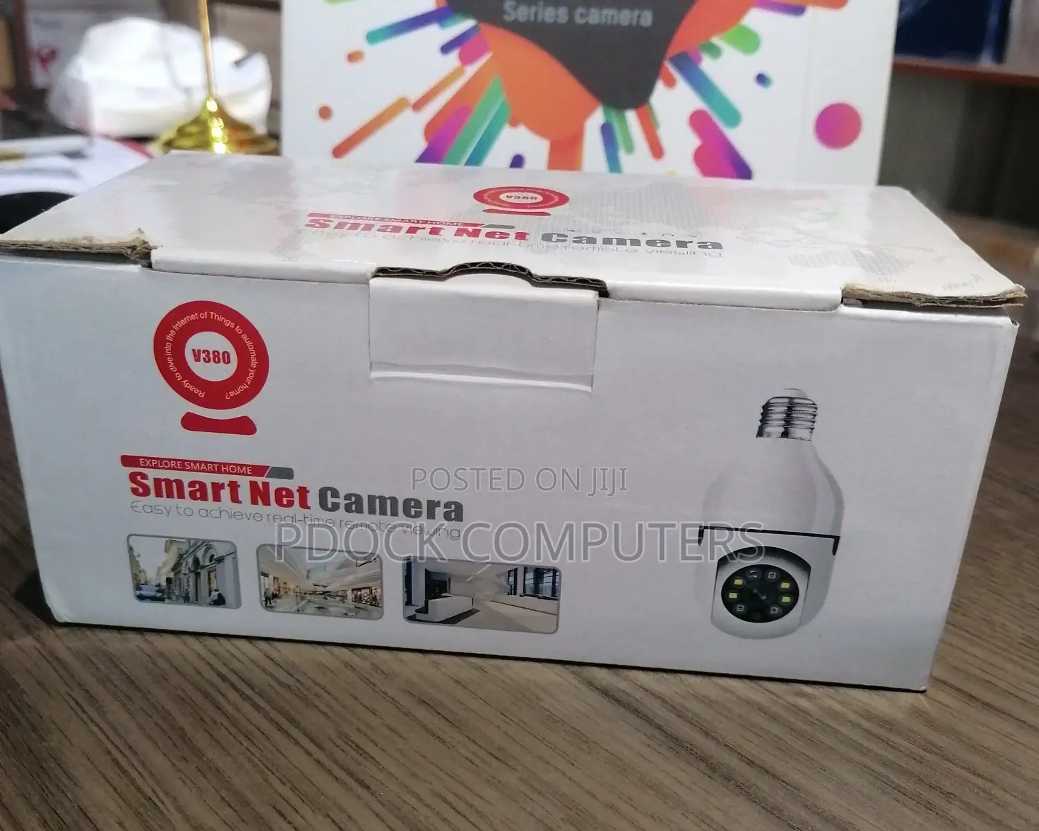 2mp Wireless PTZ Bulb Camera With Two Way Audio, V380 Pro