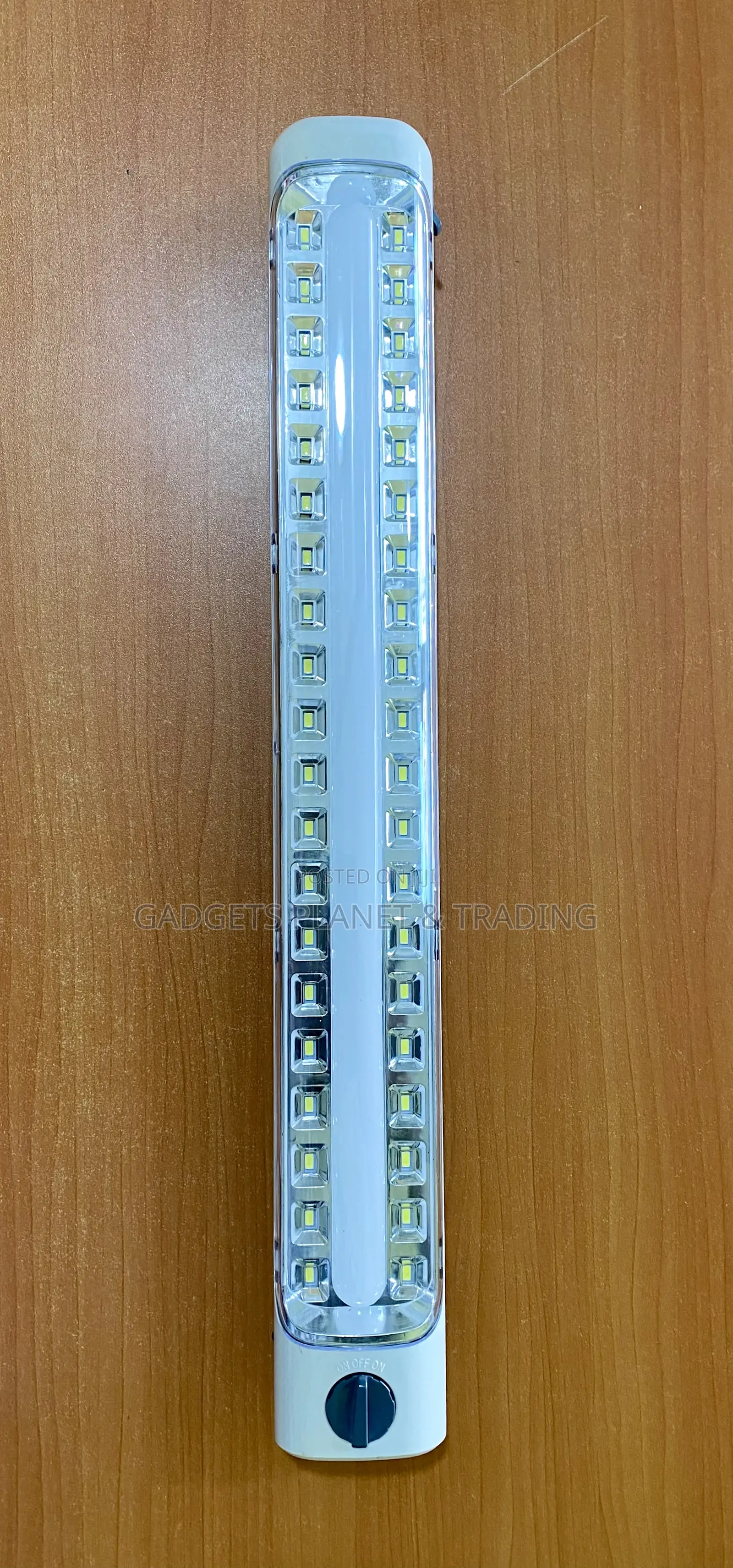 Led Emergency Rechargeable Light / Lamp