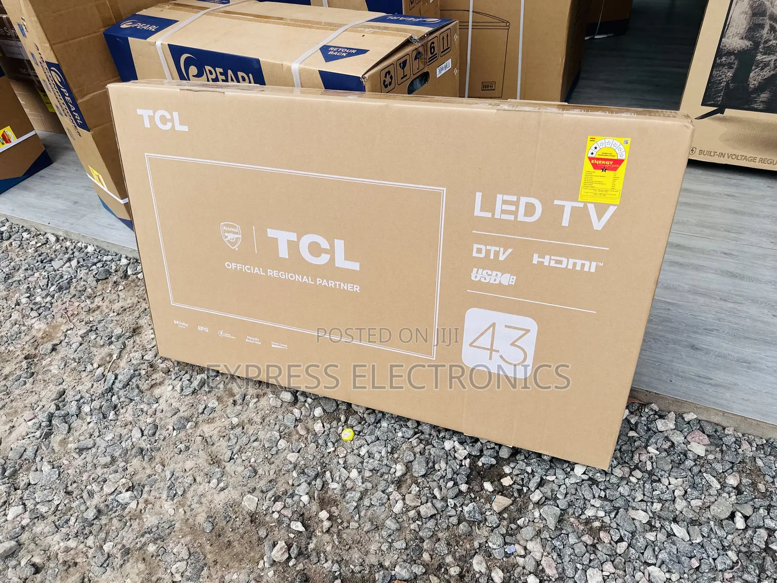 TCL 43s5400 Smart FHD · Metallic Bezel-Less