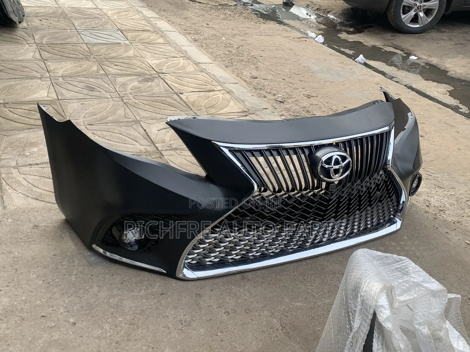 Toyota Camry 2012/2014 Front Bumper Lexus Type Spec