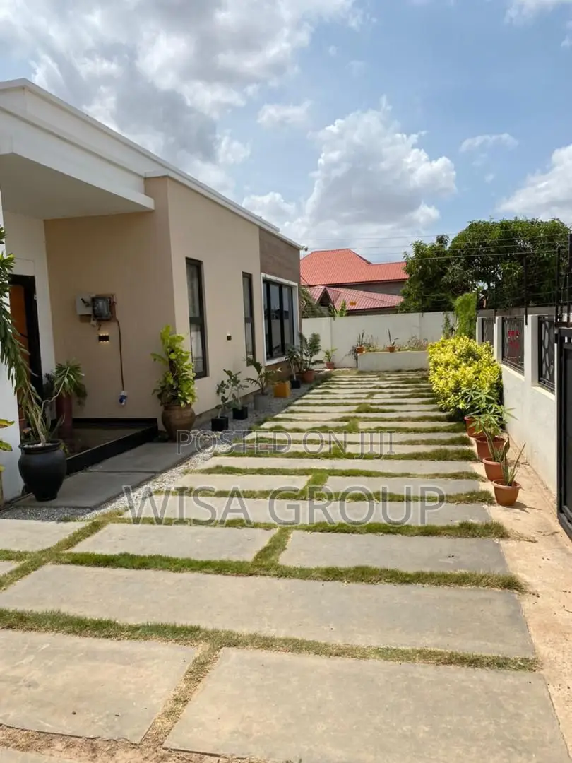 3bdrm House in Wisa Groups, Accra Metropolitan for rent