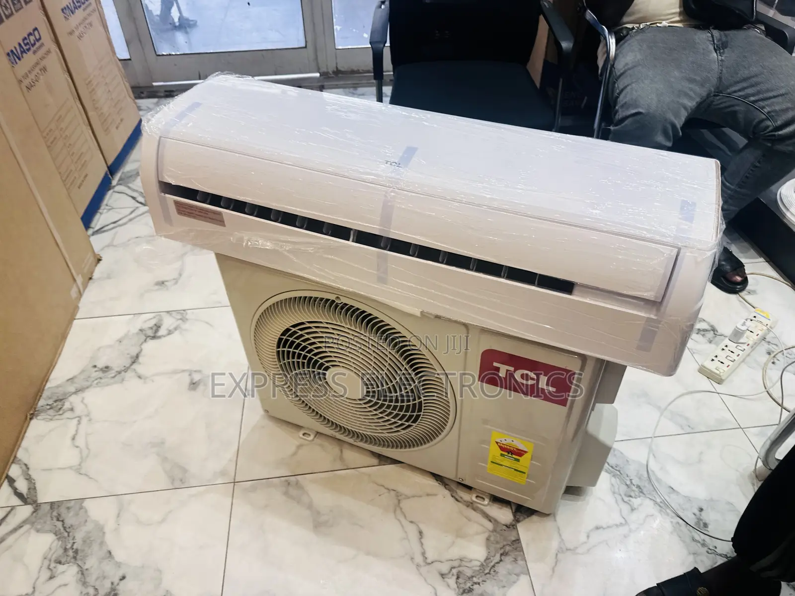 One Remote Control Inverter Ac TCL 2.5hp