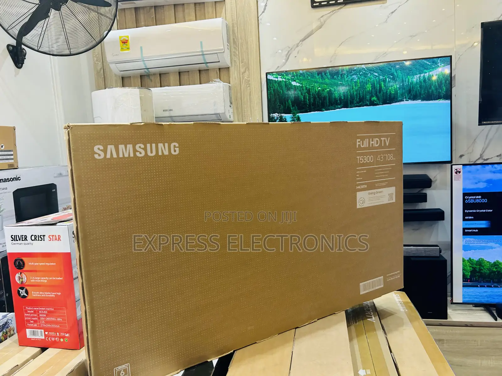 Elegant Design Samsung UHD 43”Cu8000 Smart