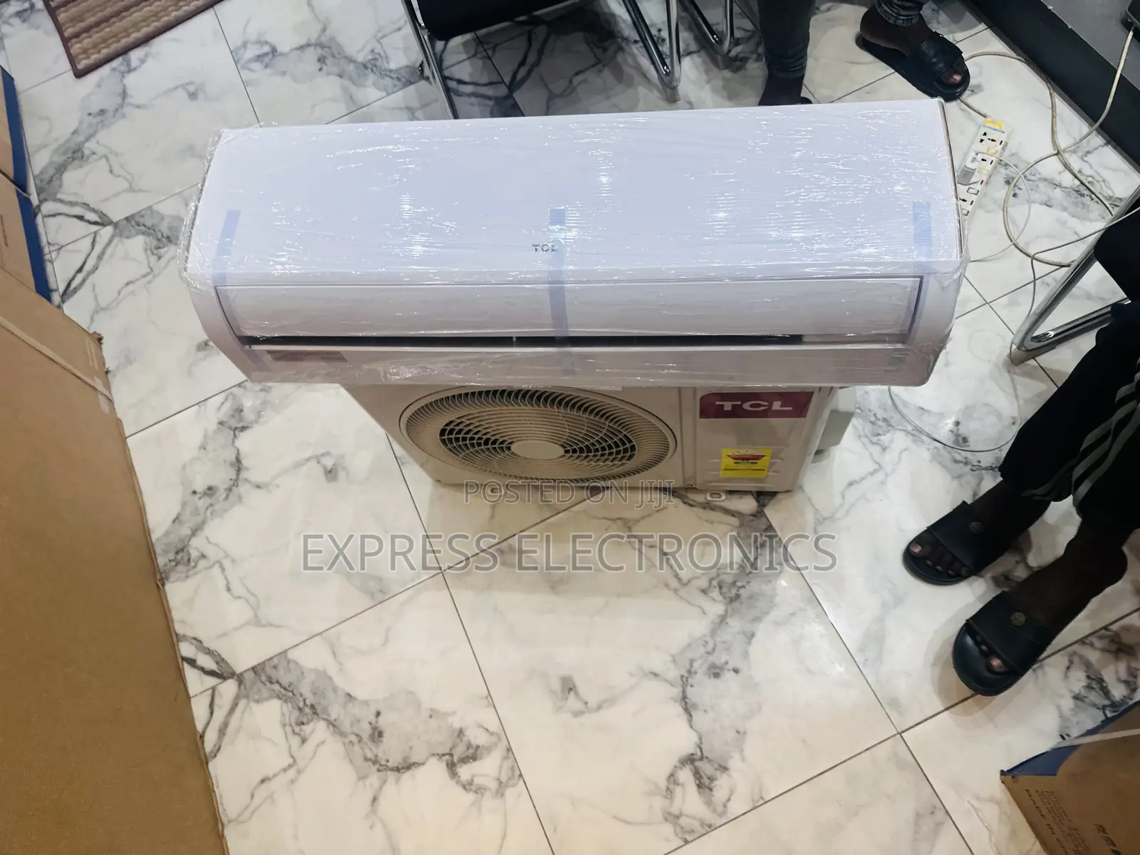 2.5hp Split R410 Gas White Fast Chill TCL -