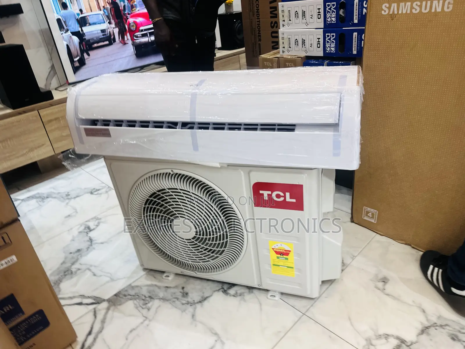 Brand —-New 2.0hp Split R410 Gas TCL Air Conditioning