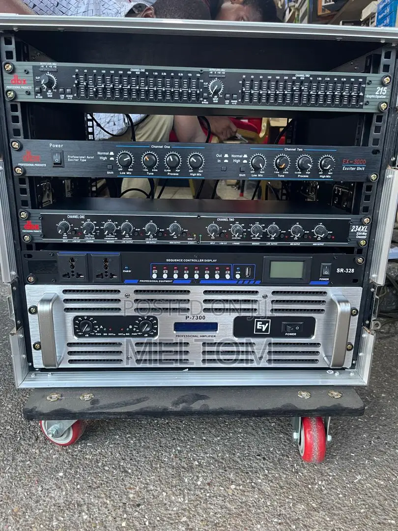Loaded 12U Rack/Flight Case for Mid Range Speakers