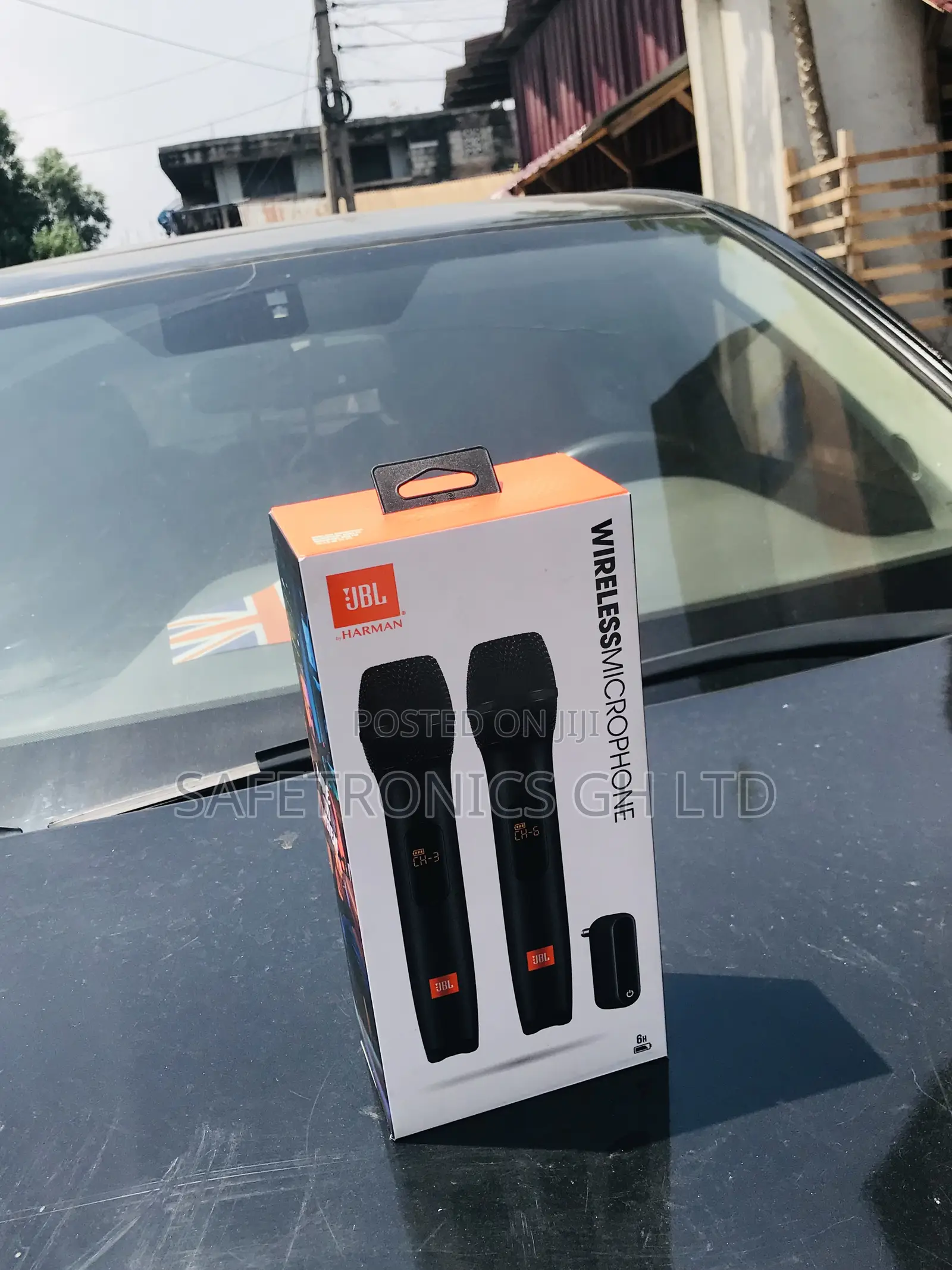 JBL Black Wireless Microphone  Set 
