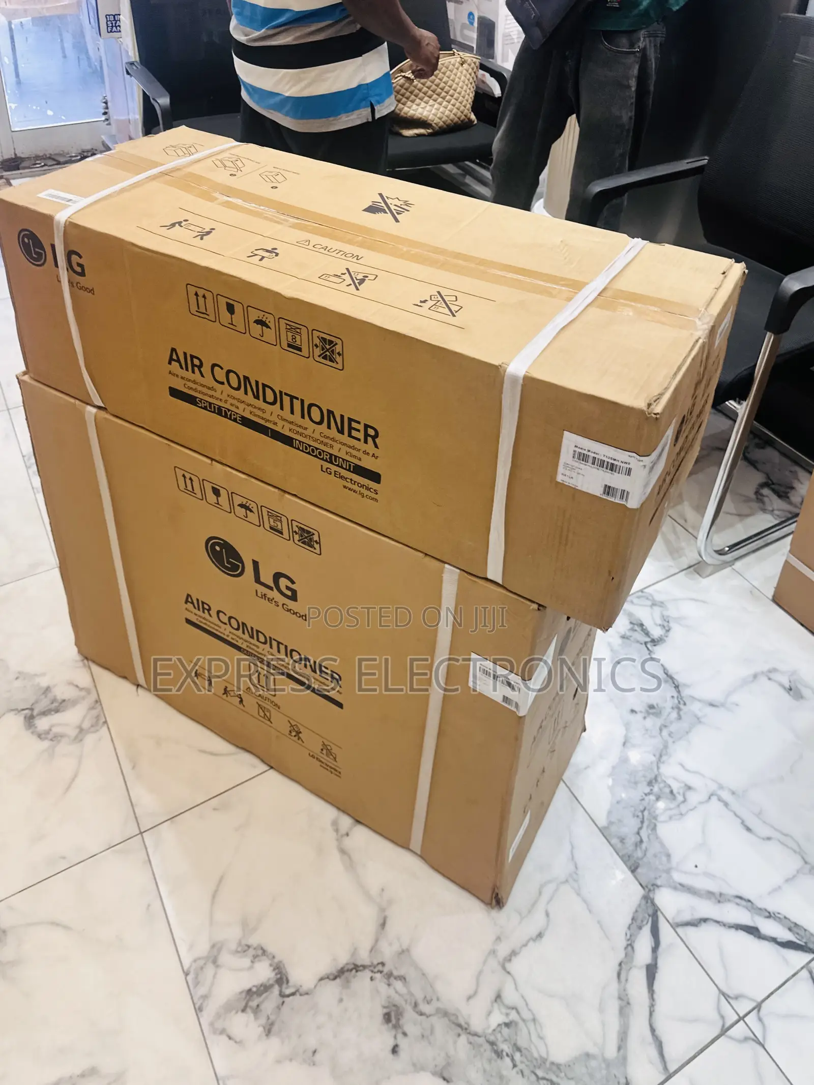 2.5hp Split R410 Gas LG Air Conditioner