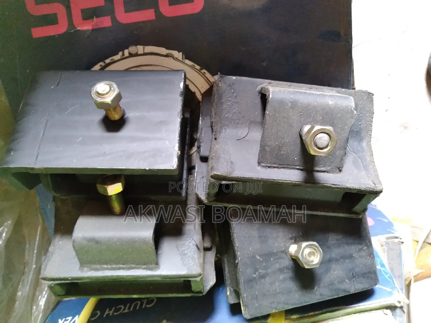 Kia Rhino 1 Engine and Gear Box Seat 1 Pc