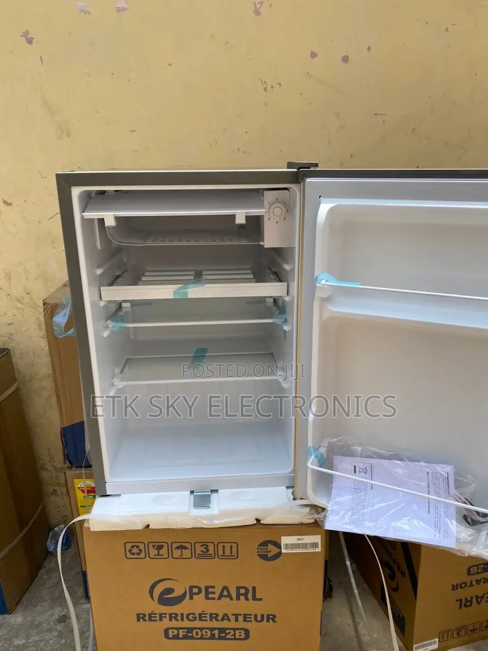 Charming Pearl 72liters Mini Fridge
