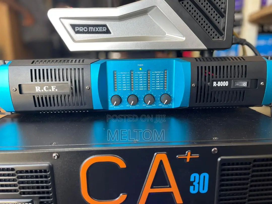 RCF R-8000 4channels Power Amplifier
