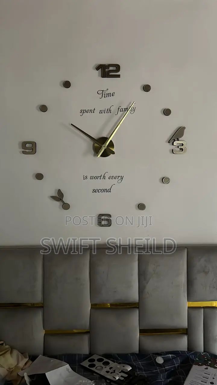 3d Clock(Large Size 100-120cm)Wt Desin Inside Inclusive
