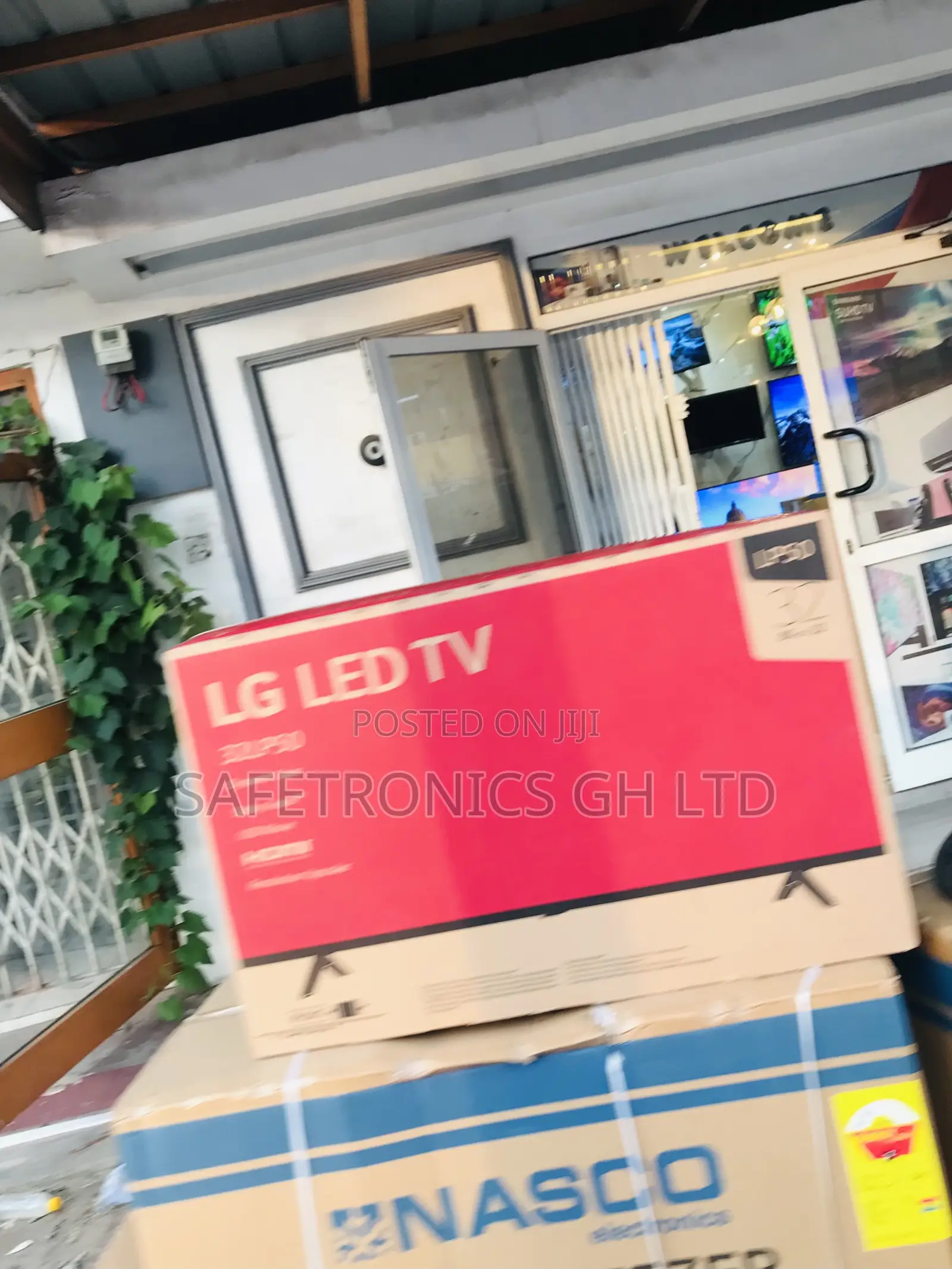 Digital LG 32 Inches Glossy Led LP50 Full HD Tv