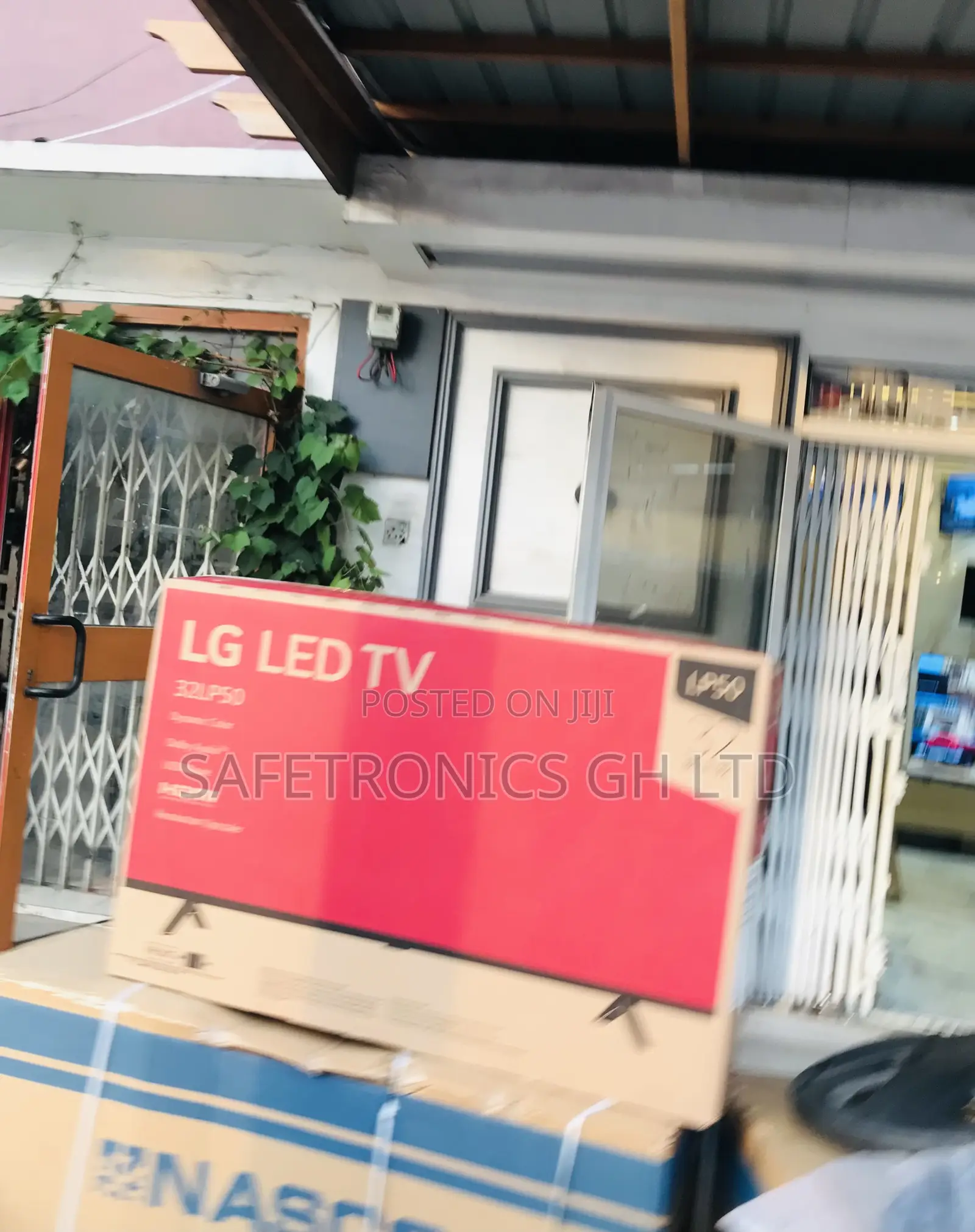 Digital LG 32 Inches Glossy Led LP50 Full HD Tv