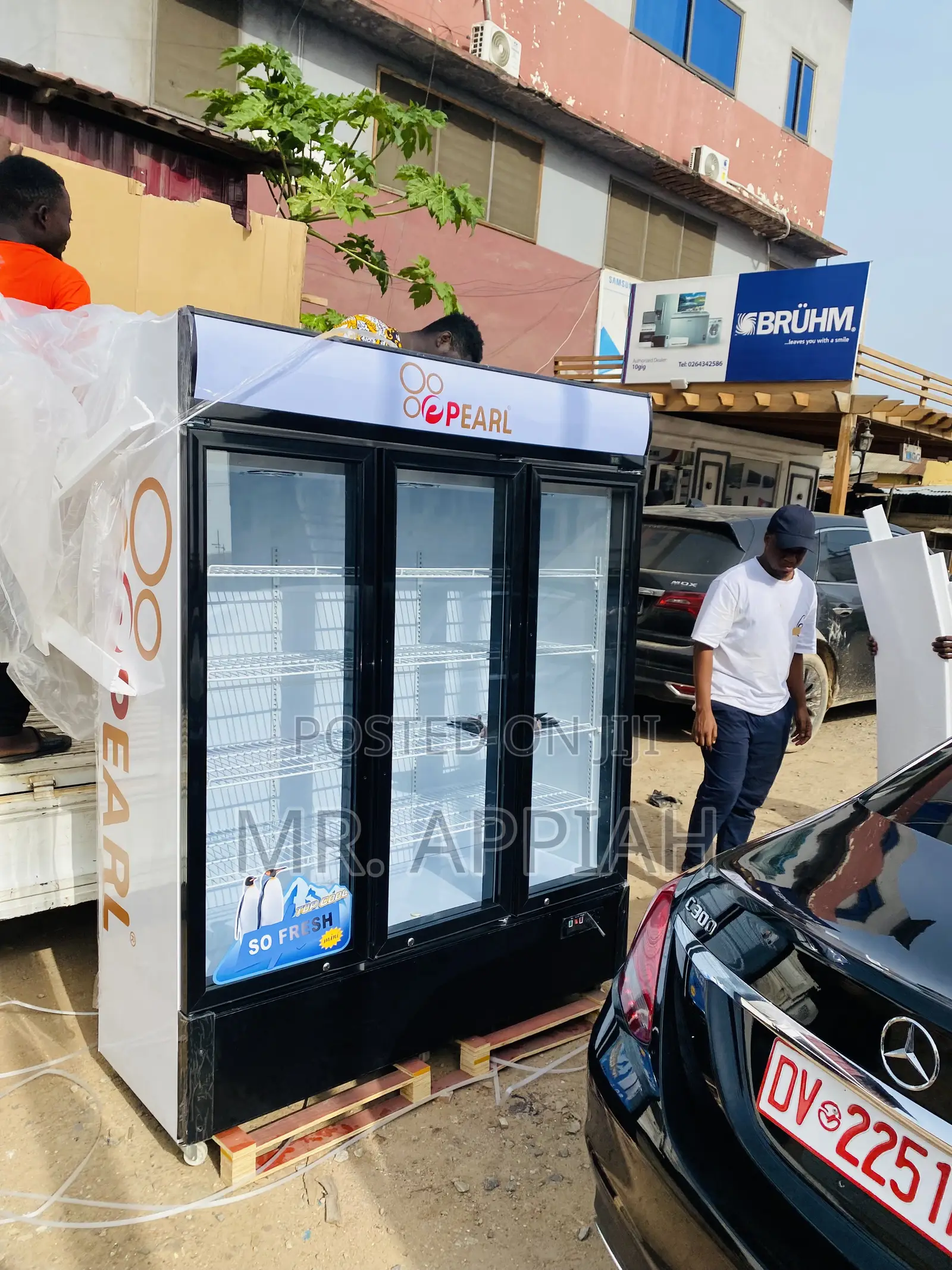 Durable Pearl PVC-150 3door😚Electric Beverage Cooler(White)