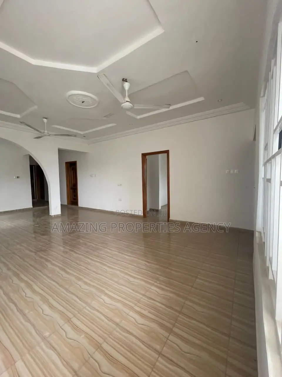 4bdrm House in Airport Residential Area for rent