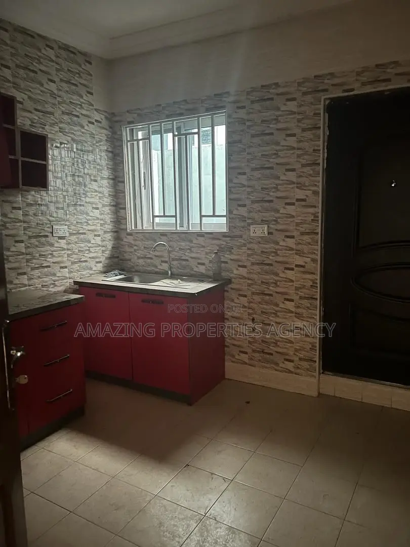 4bdrm House in Airport Residential Area for rent