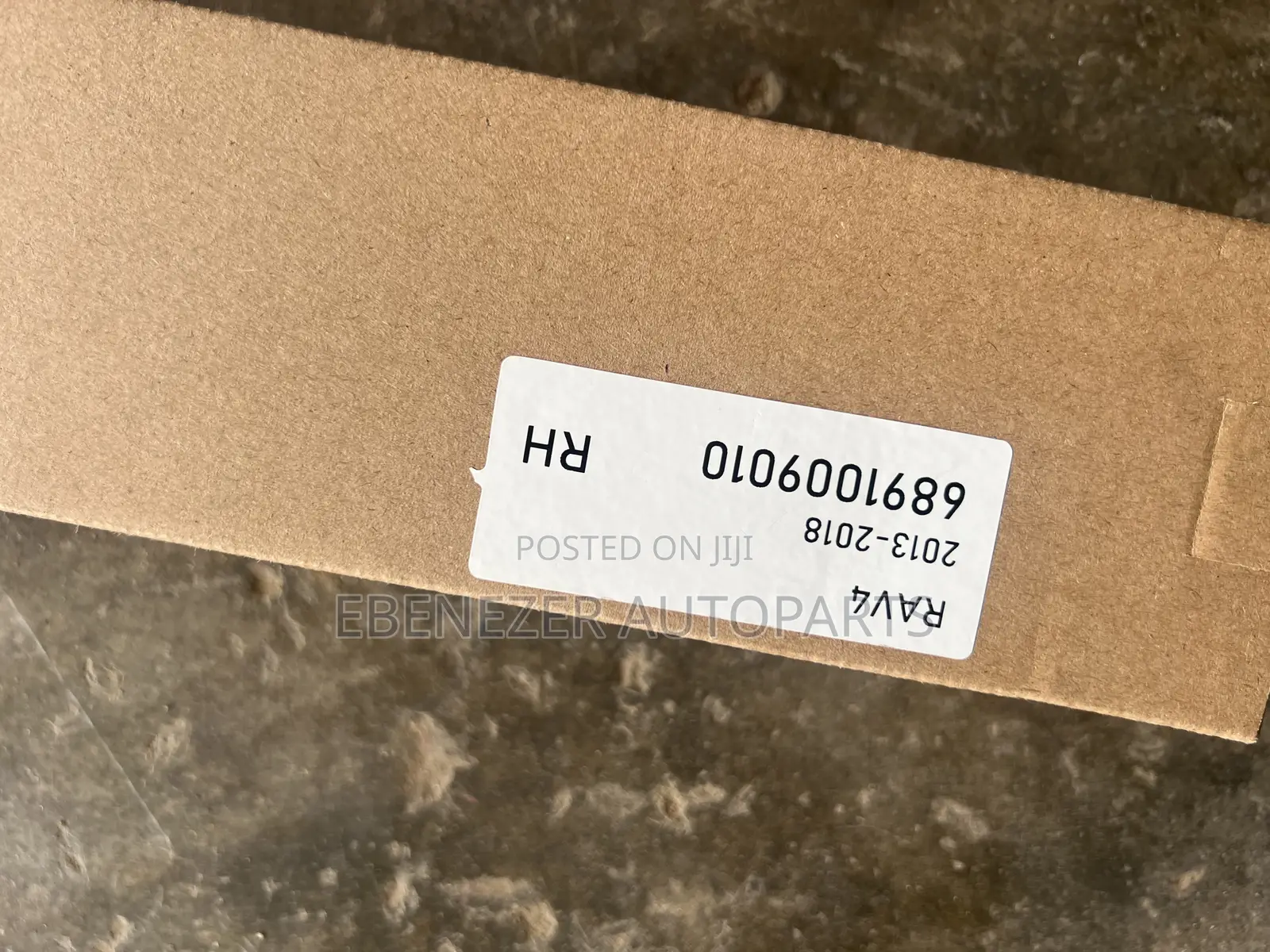 Toyota Rav 4 2014,2015,2016,2017,2018 Electronic Boot Shocks