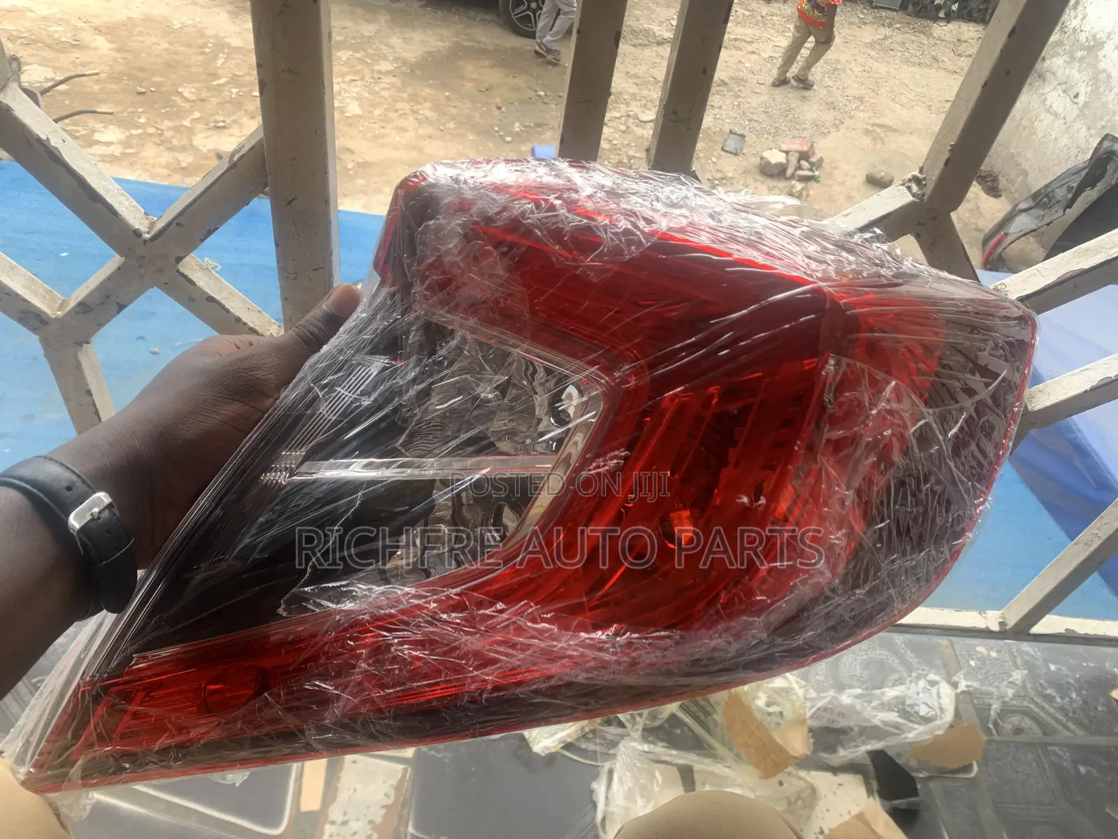 Honda Civic 2016,2017,2018 Tail Light Pair