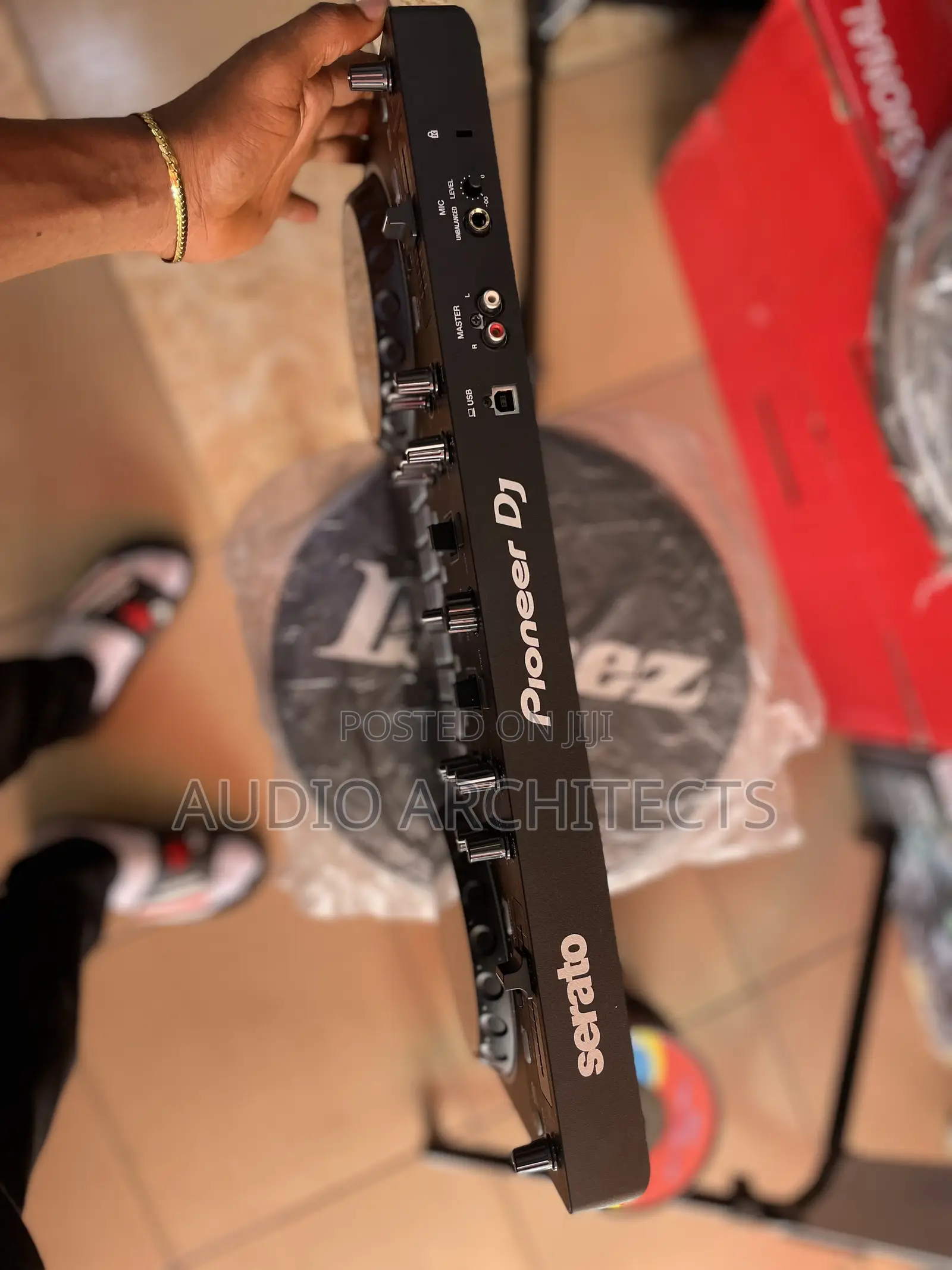 Serato Pioneer DDJ Rev1