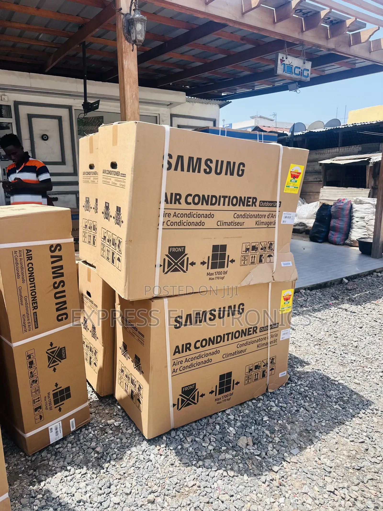 R410 Gas Split Samsung Air Conditioner 2.5hp AC White