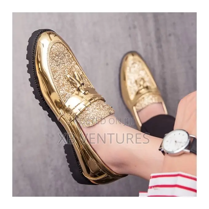 Classic Formal Golden Shoe