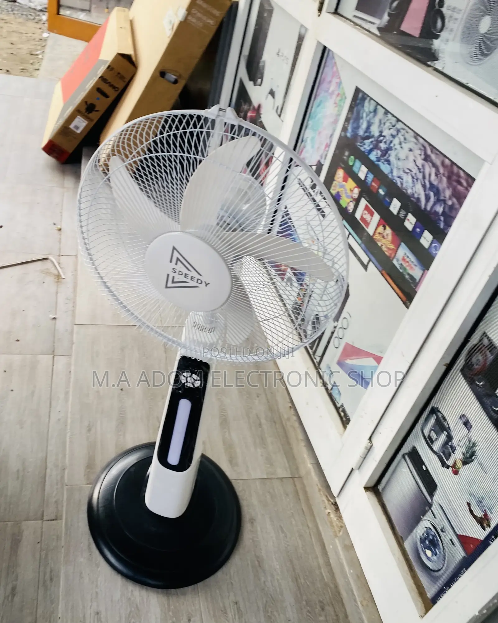 Classic Design Speedy Rechargeable Electric Standing Fan.