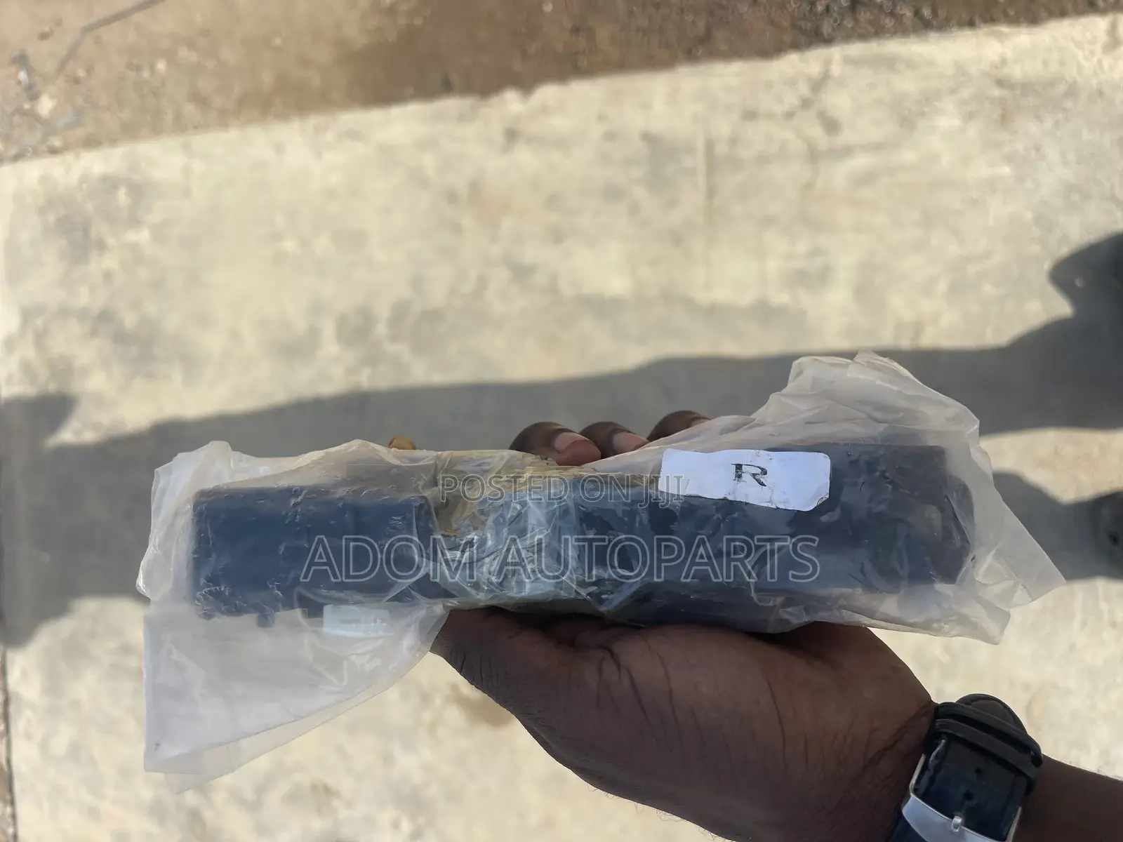 Sonata Bumper Locker 2011 2012 2013 2014