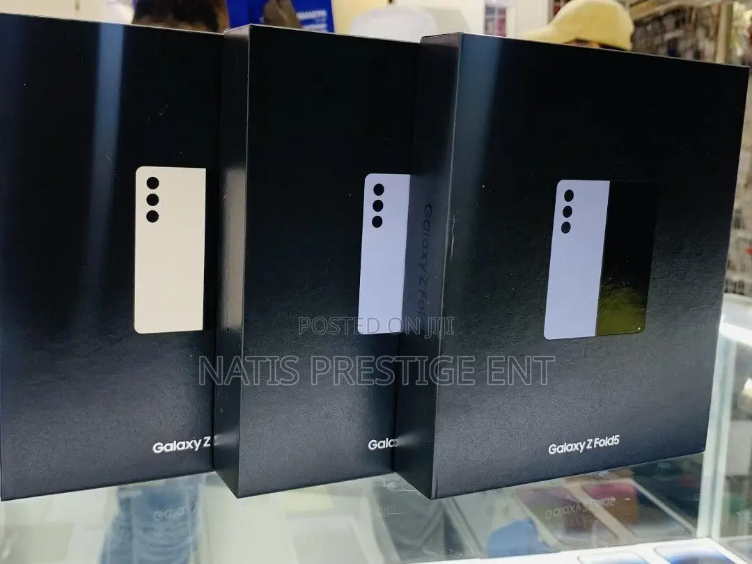 New Samsung Galaxy Fold 5G 512 GB Black