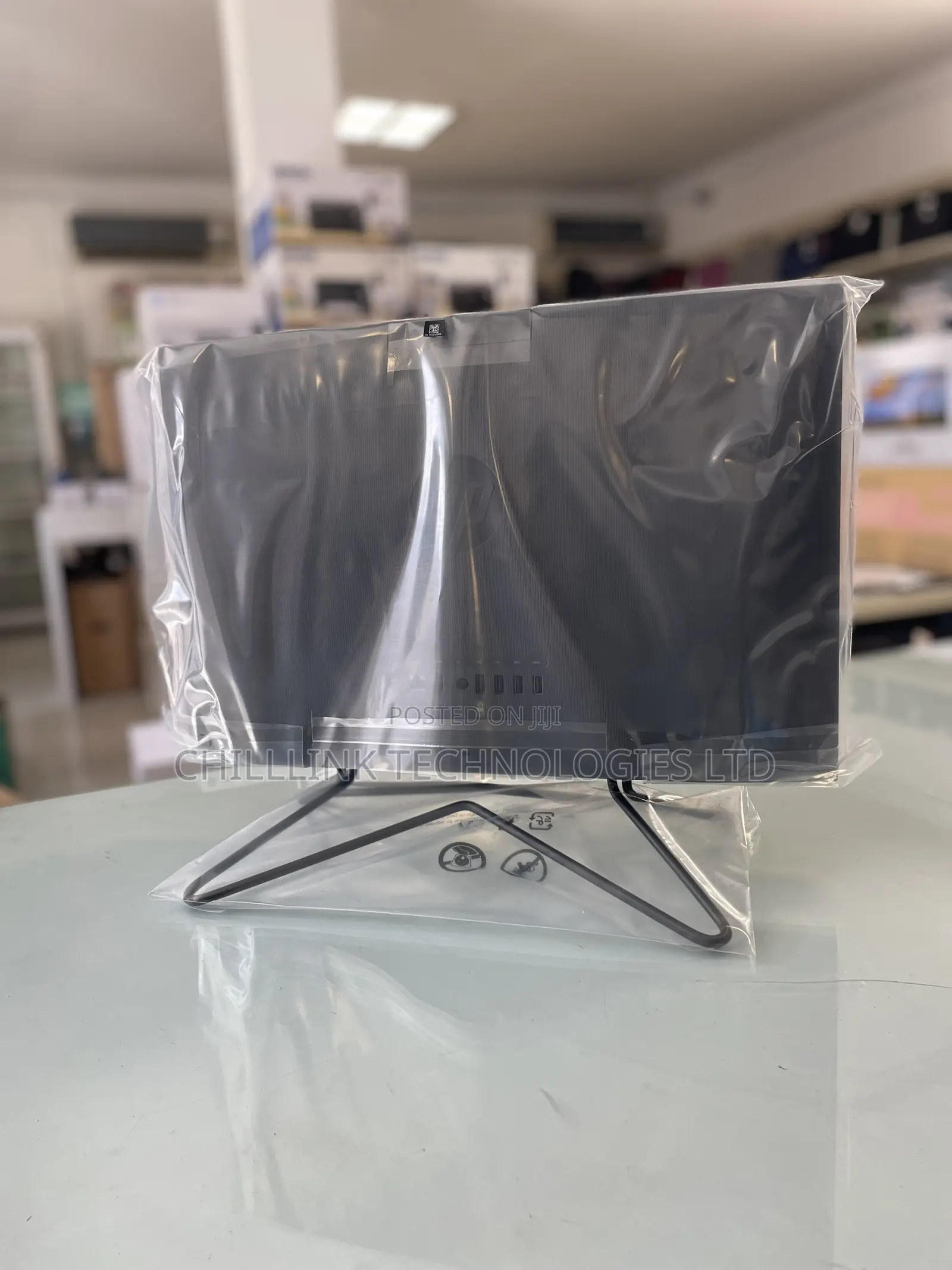 New Desktop Computer HP 200 G4 All-in-One 4GB Intel Core I5 HDD 1T