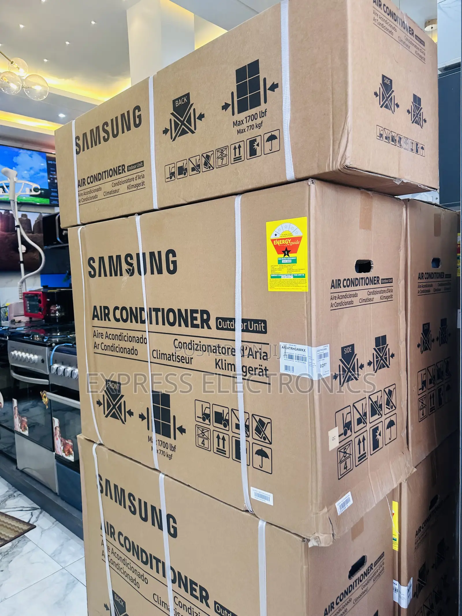 Sleek Design White Samsung Air Conditioner 2.5hp