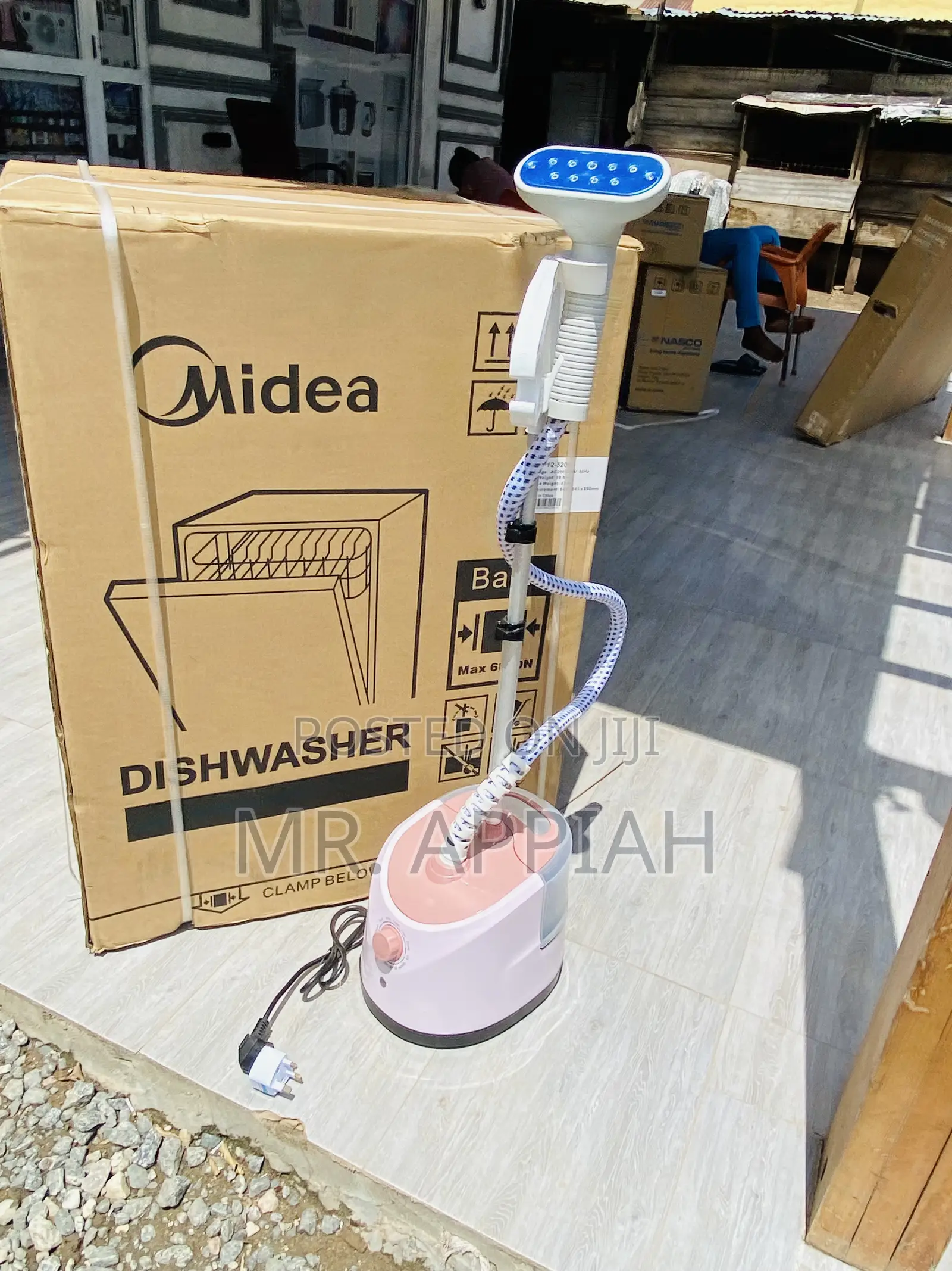 Classic SC-618 Electric Garment Steamer(2000watt)Pink.