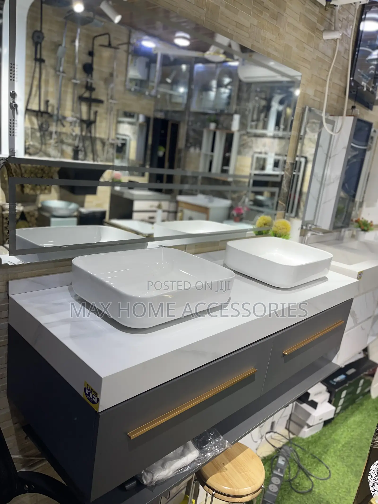 Double Cabinet Basin