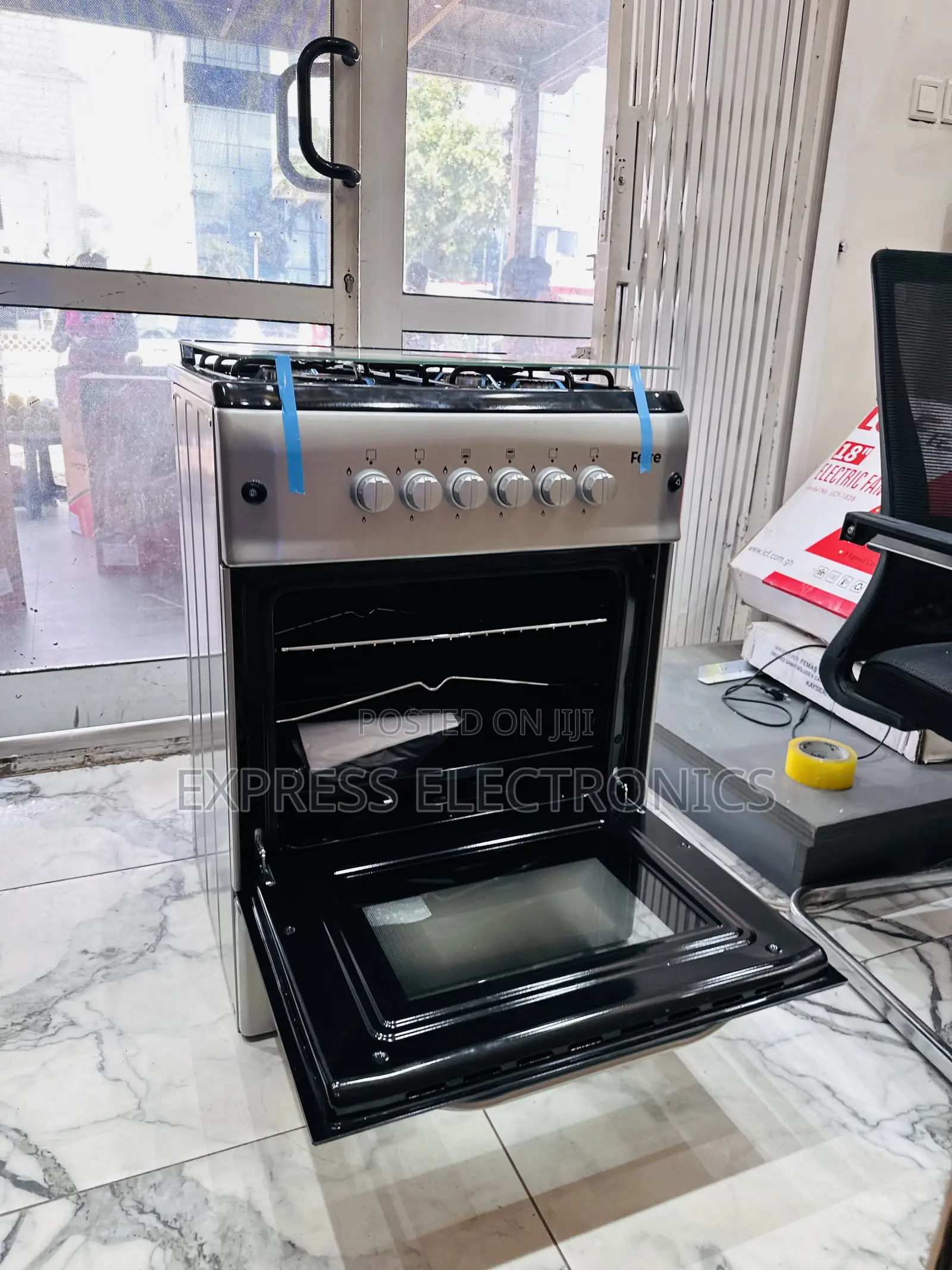 Smart 60/60 Sliver Gas Cooker Oven 4burner Ferre