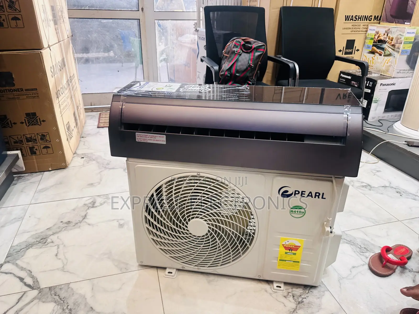Fresh in Box Pearl Black 1.5hp Split R410 Air Conditioner