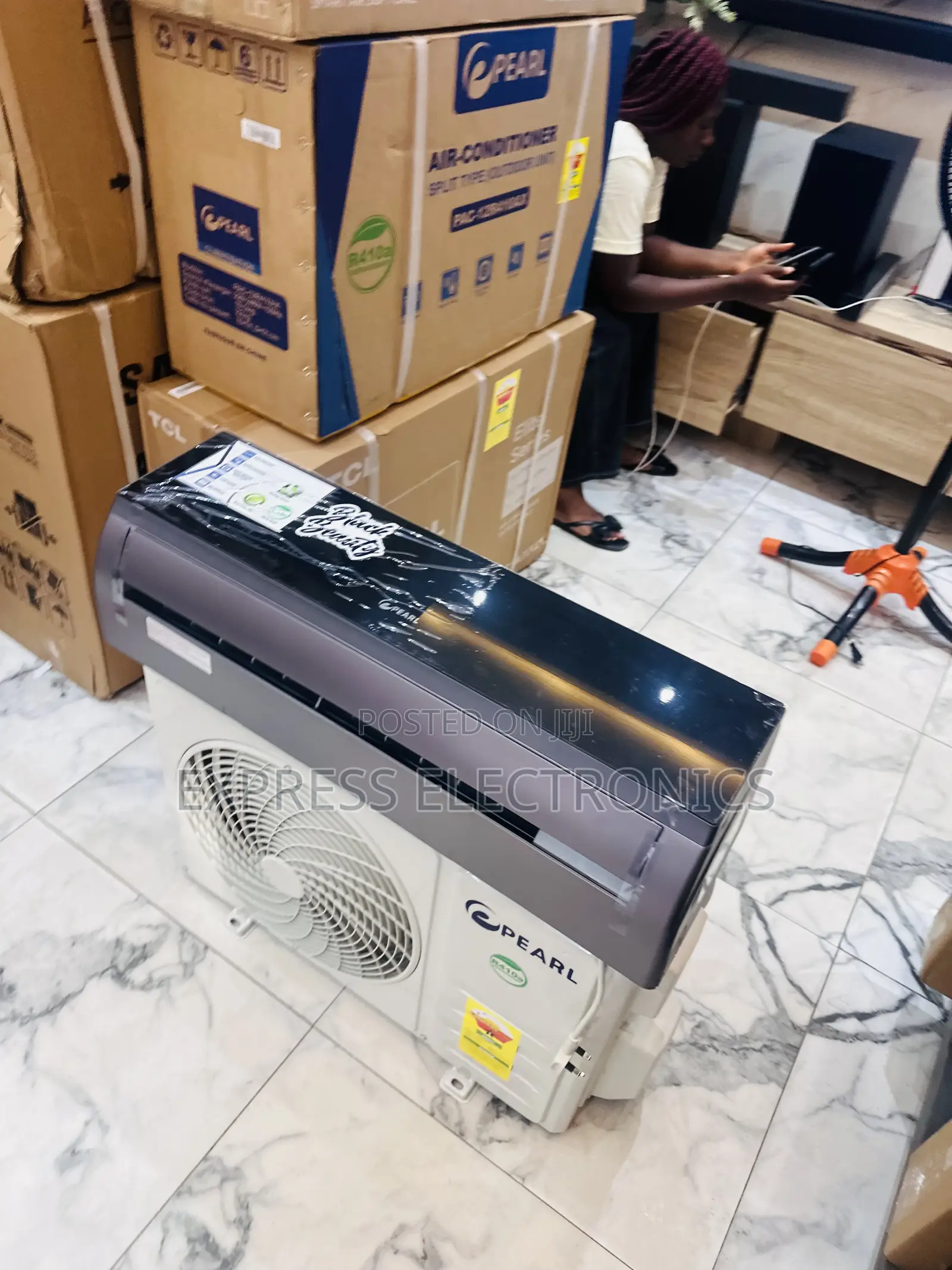 Better Deal on Black Pearl 1.5hp Split R410