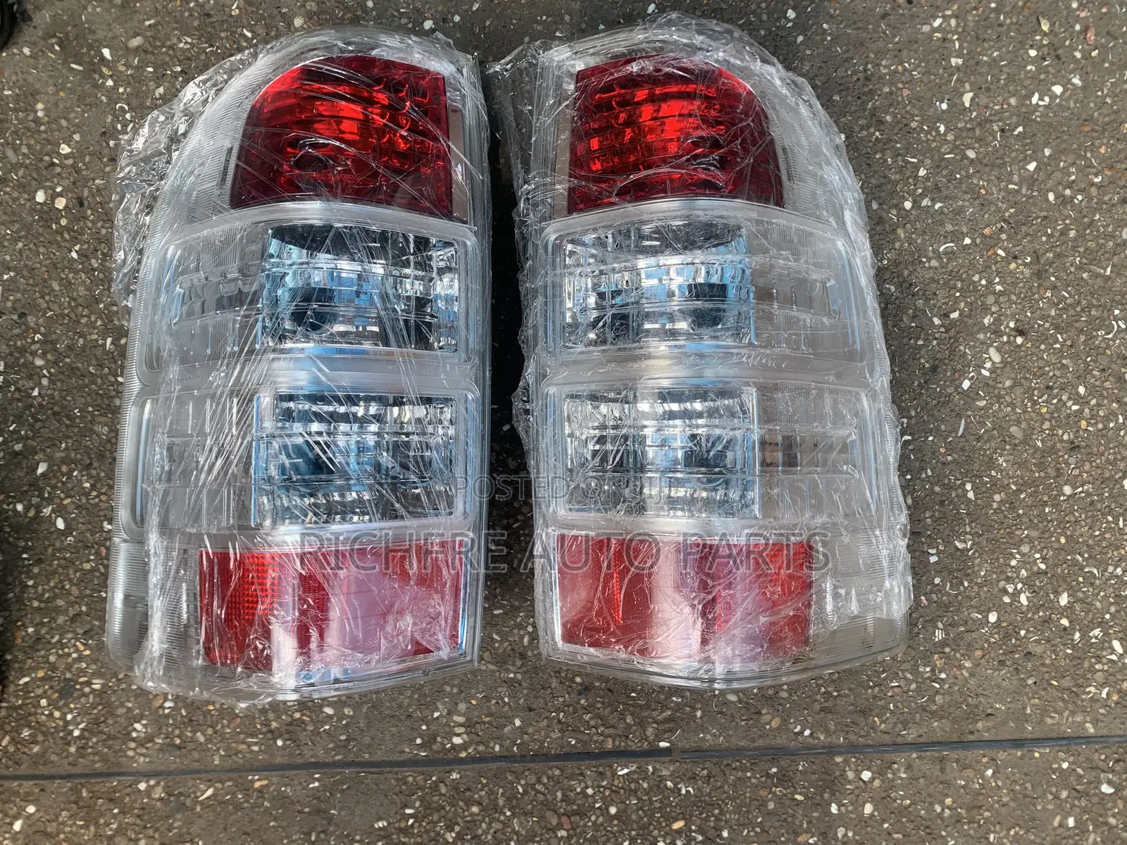Ford Ranger 2006-2008 Taillight