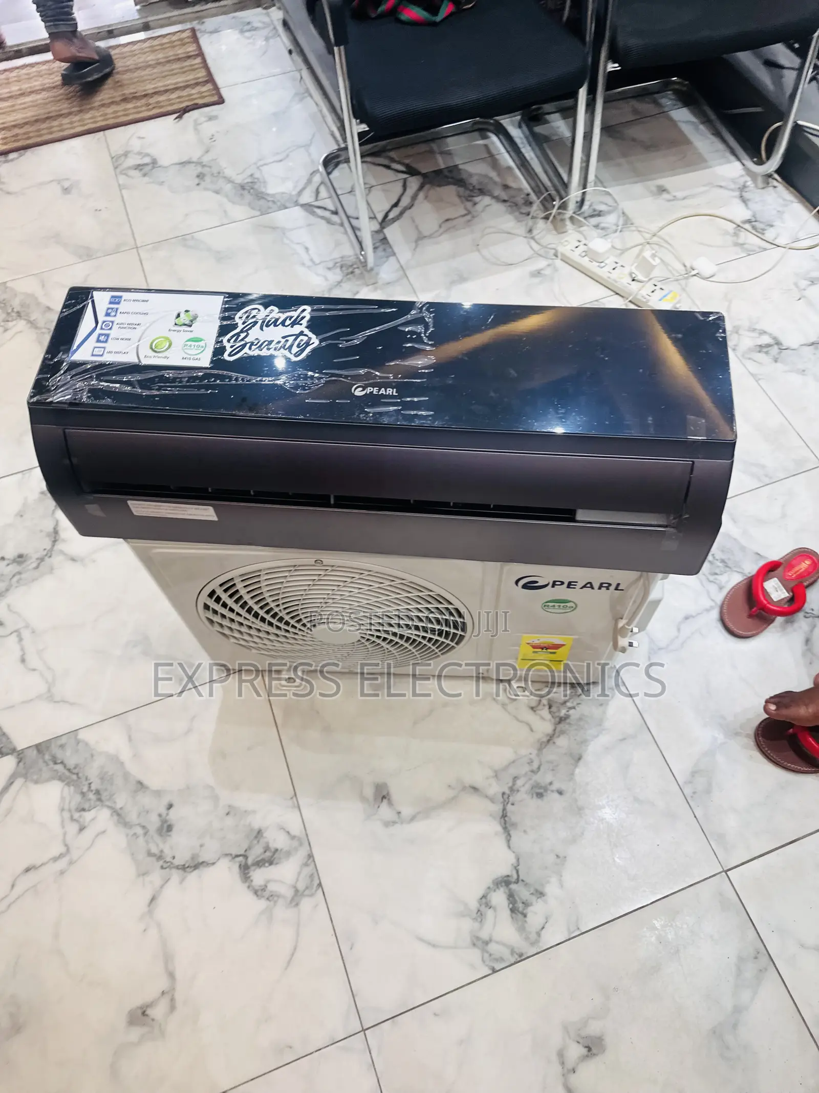 Black Air Conditioner Pearl 1.5hp 