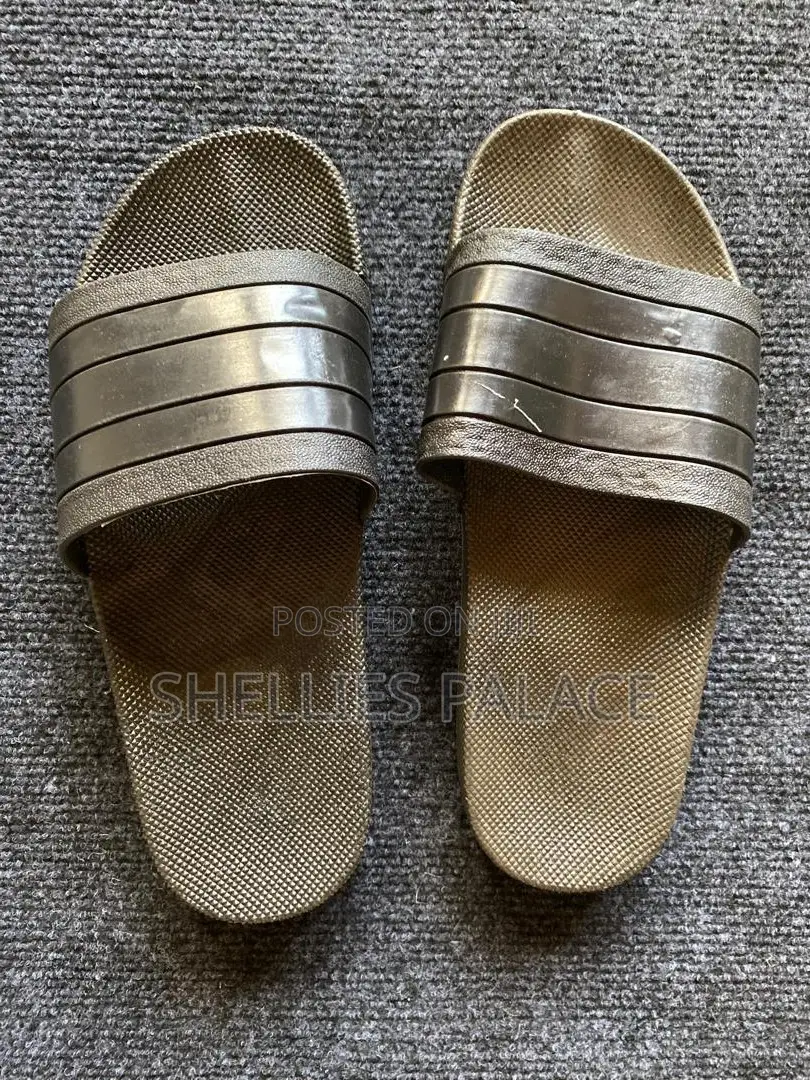 Comfortable Soft Sole Unisex Summer Slippers