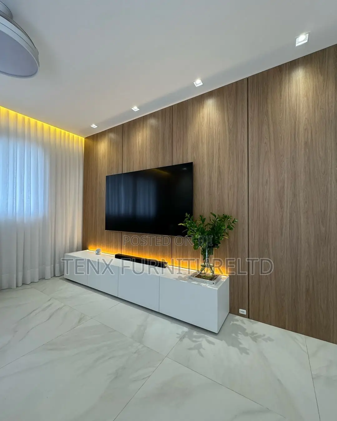 Tv Stand With BACKBOARD and Led Tubes
