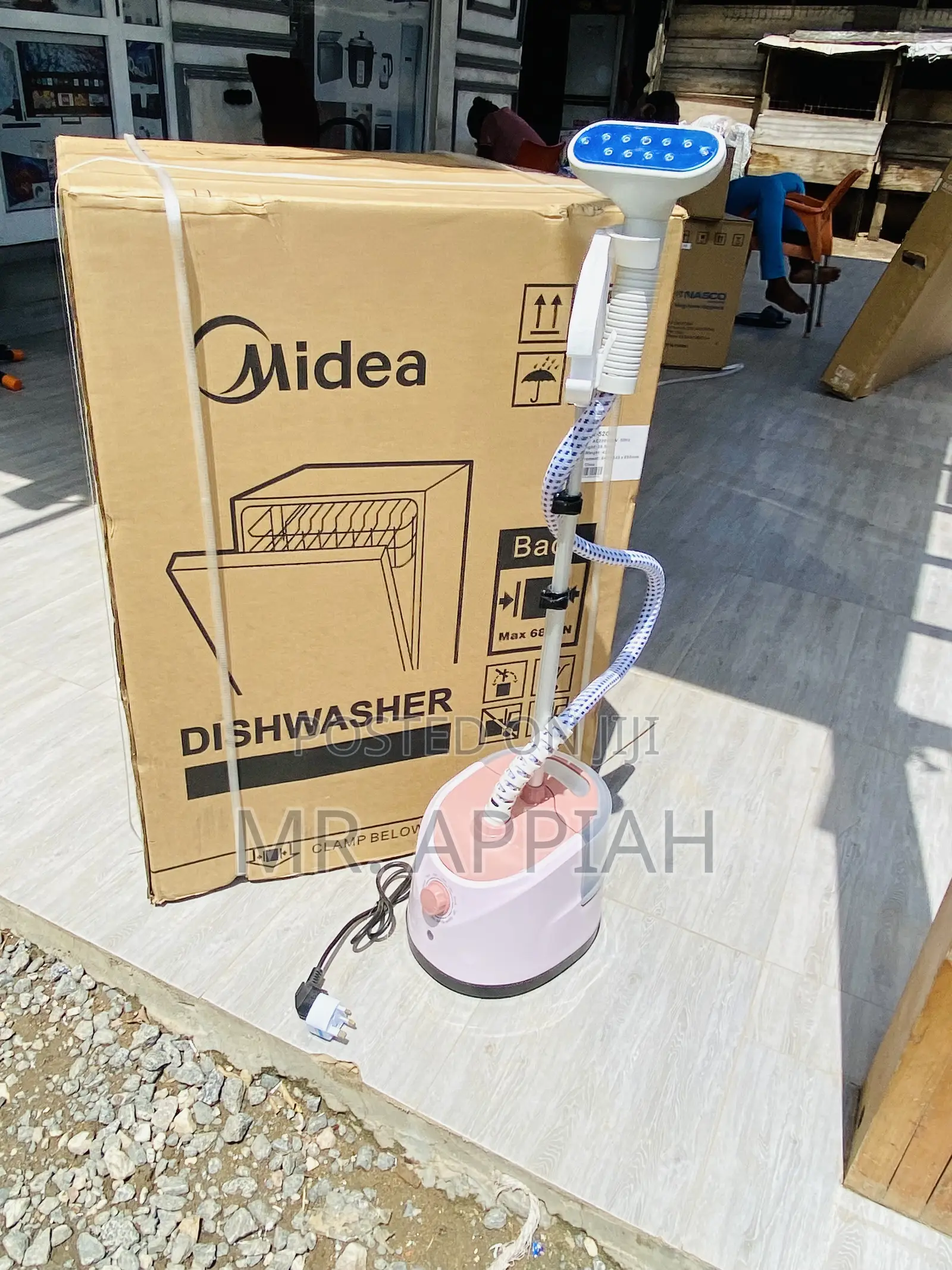 Durable SC-618 Electric(Pink)Garment Steamer,2000W.
