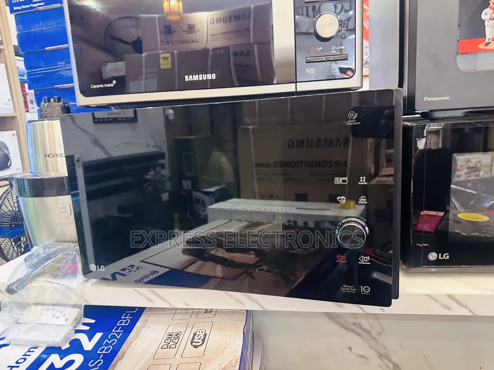 Oven Grill Black 42L LG Microwave MH8265CIS