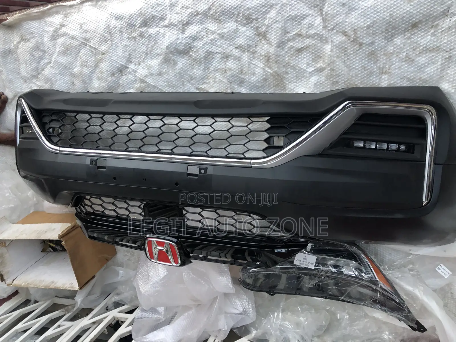 Honda CRV 2018,2019,2020,2021,2022 Complete Bumper